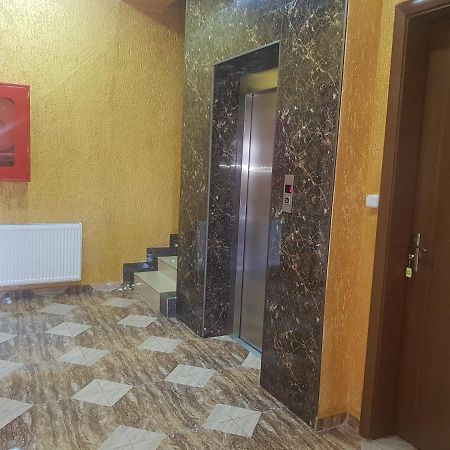 Hotel Lu-Ma Tbilisi Esterno foto