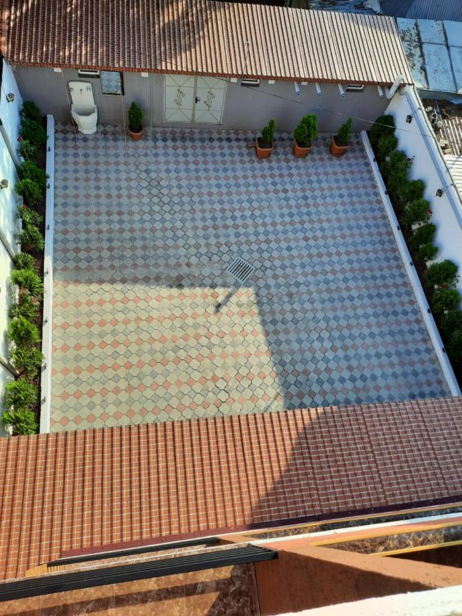 Hotel Lu-Ma Tbilisi Esterno foto